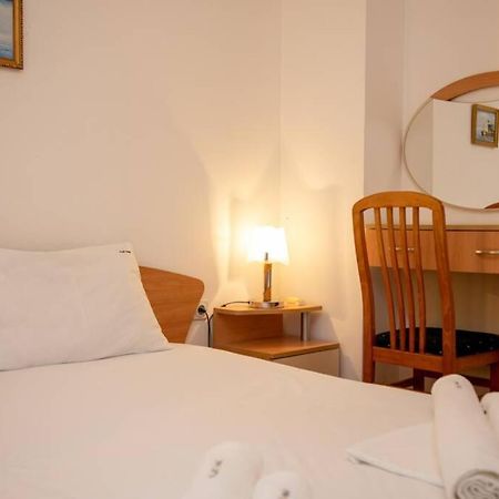 Convenient 1-Bedroom Flat Next To Harmanite Beach 소조폴 외부 사진